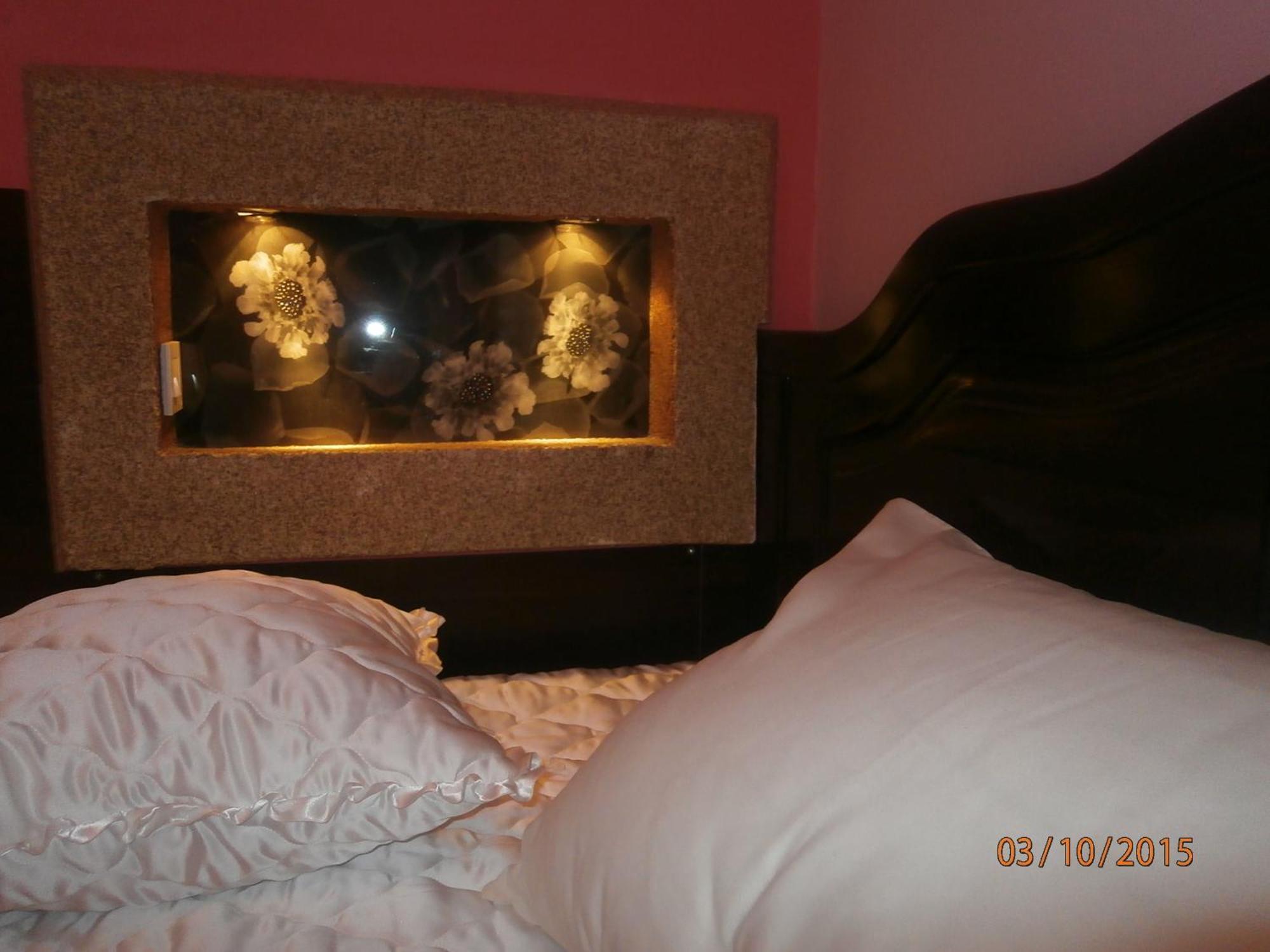 Hotel Vila Mitic Luxx Spa Centar เลสโควัซ ภายนอก รูปภาพ